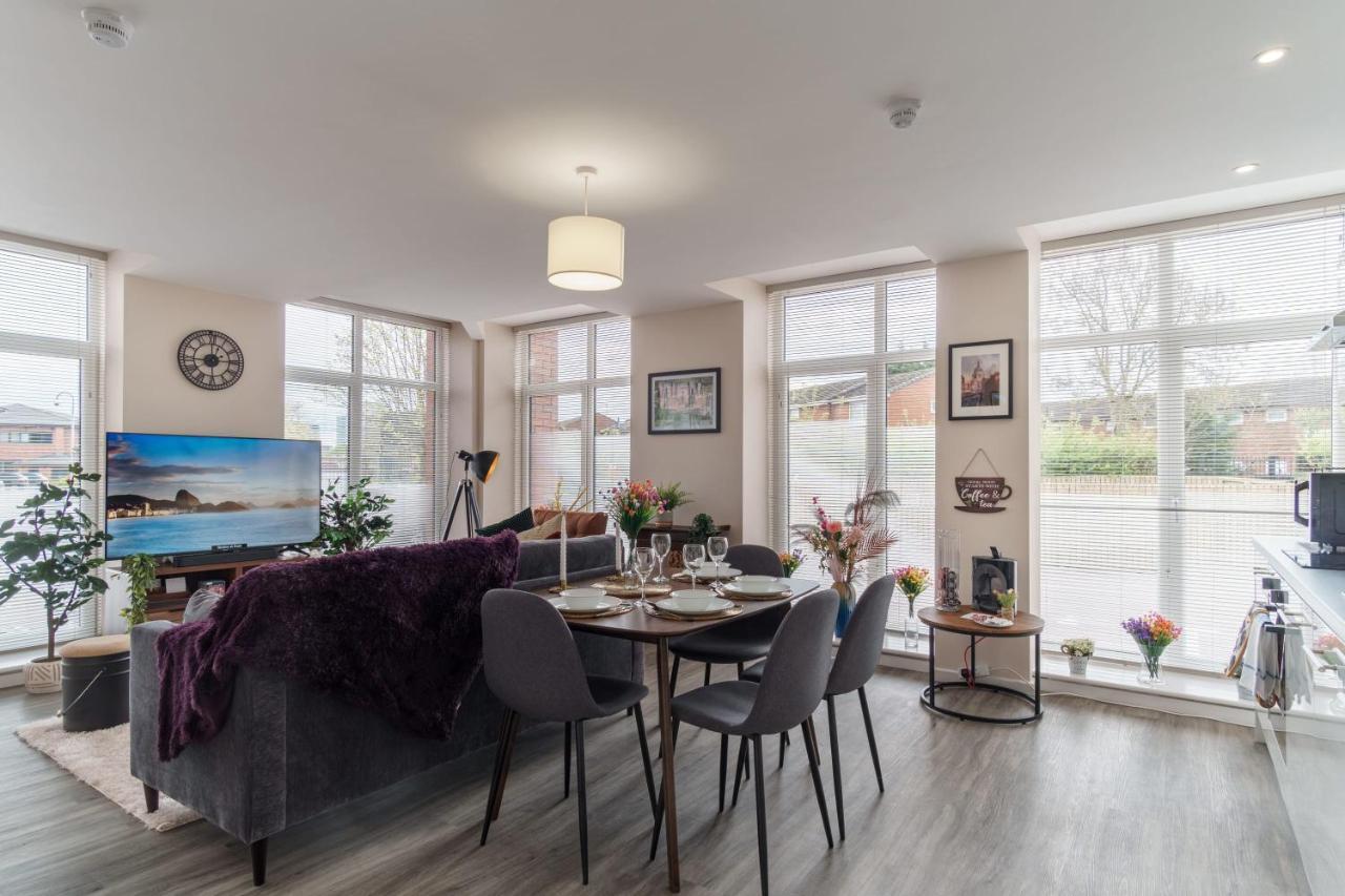 2 Bedroom Modern Apartment In Manchester Exterior foto